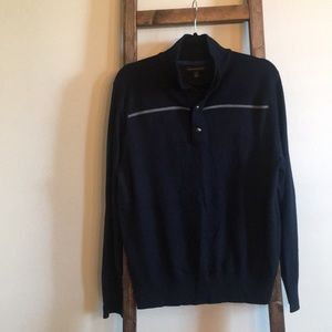 Banana Republic Sweater size medium